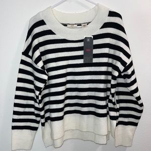 Levi’s brand new with tags striped sweater small